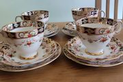Antique Lovely Royal Tara fine bone china set for 4 made in Ireland, cup ,saucer,side plates
