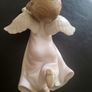 Porcelain Angel figurine Image 4