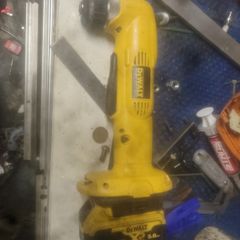 DeWalt right angle drill driver