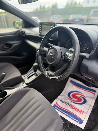 2020 Toyota Yaris 1 litre petrol