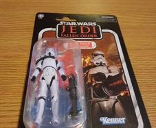 Star Wars Vintage Collection: Heavy Assault Stormtrooper 3.75'' Exclusive