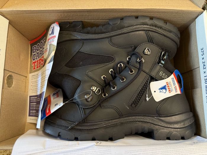 Steel Blue Safety Boots Uk9 New