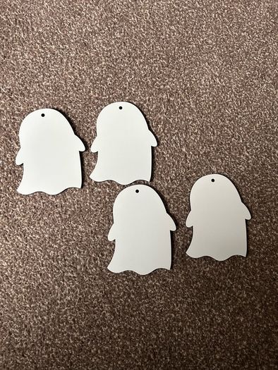 Wooden Halloween Decorations for personalisation.