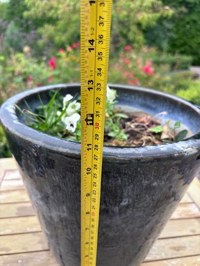 Beautiful heavy ceramic pot