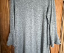 Quiz grey mini dress bell sleeves size UK16 EU44 Perfect condition Postage included