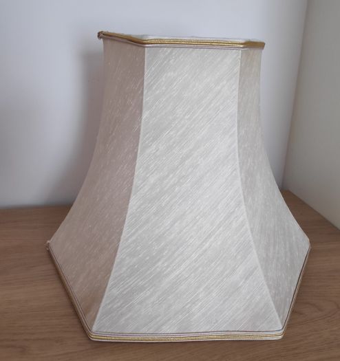 Free 2 cream lamp shades