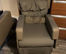 Accora Configura Advance High Dependency Chair
