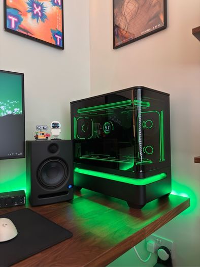 High-End Gaming PC | 9800X3D + 5070 Ti