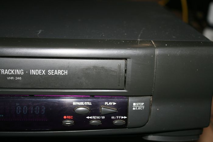 Sanyo Vhs  Model  Vhr-246ir