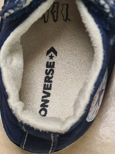 baby CONVERSE trainers runners shoes navy velcro fastened Size UK 3 EU 19  11.5cm infants