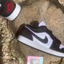 Get Premium Nike Air Jordan 1 Low Image 3
