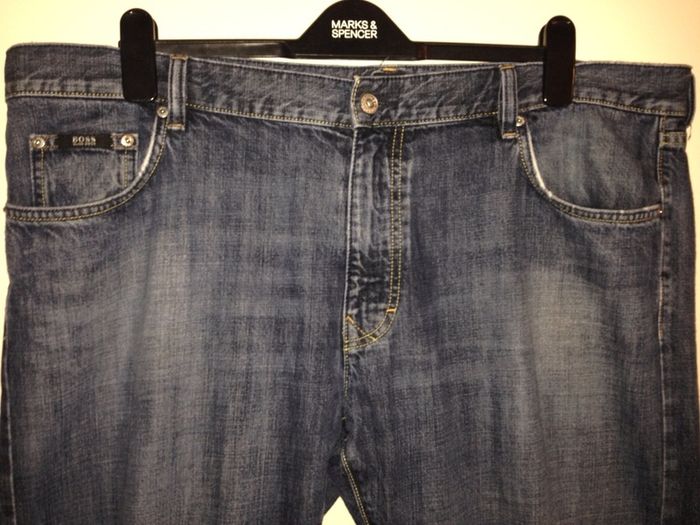 Hugo Boss Jeans size 42/34