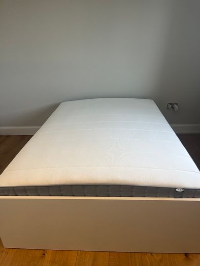 Double Bed