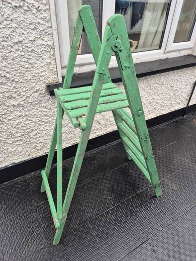 Vintage folding 4 step  painted solid wooden ladder
