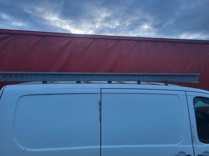 Peugeot van braking for parts