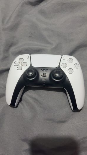 PS5 controllers and charger