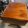 Extendable mahogany dinning table Image 10