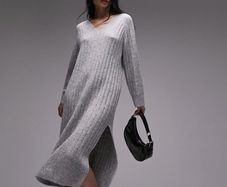 Topshop knitted oversized ribbed v-neck midi jumper dress with side slit in grey.Size S New without tags