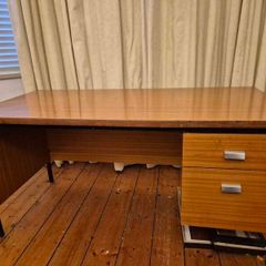 Large Sturdy Office Desk with 2 deep drawers