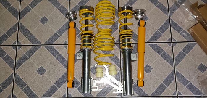 Opel / Vauxhall Astra H 2004-2010 Height Adjustable Coilovers