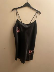 Silky short nightdress  (size 16-18)