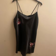 Silky short nightdress  (size 16-18)
