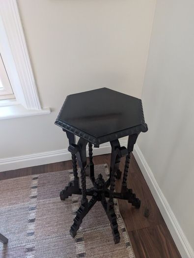 Victorian Pedestal Stand