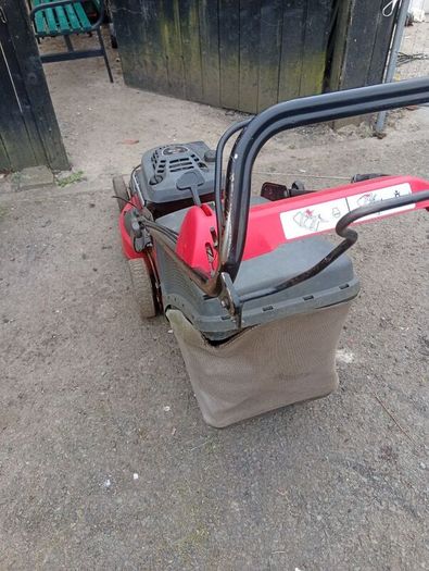 castle garden self-drive lawnmower