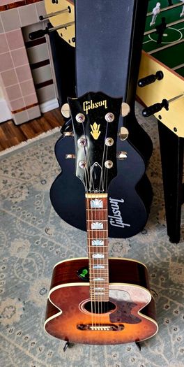 Gibson SJ-200 Studio Rosewood,  2022, with LRBaggs pickup