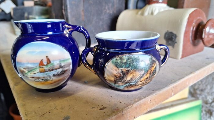 Pikes peak sugar & cream souvenir set