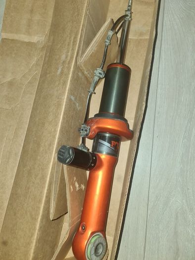RH FR Fox Shock Absorber/Strut for 2023-2026 Ford Ranger/Raptor