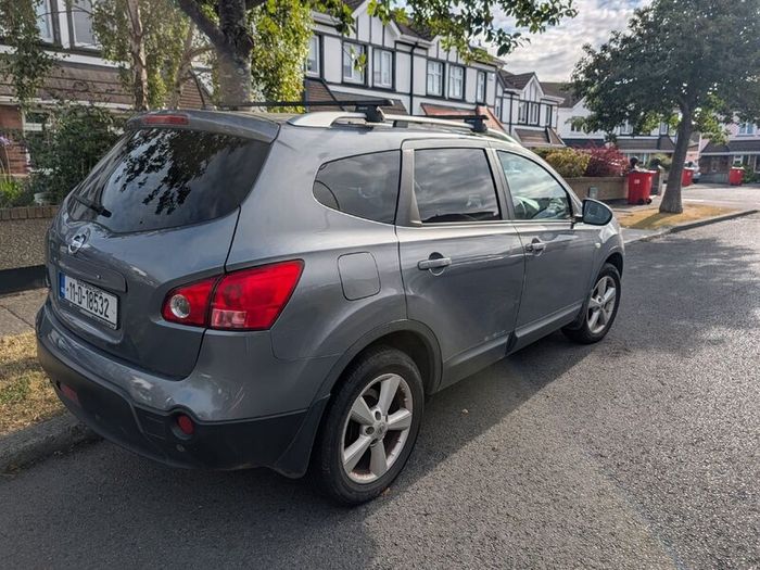 Nissan Qashqai+2 2011 - Needs work, priced to sell