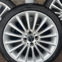 Alloy wheels