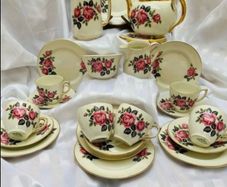 carrigaline pottery teaset