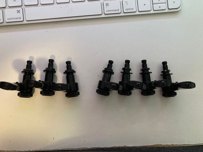 Graph Tech Ratio Locking Tuners for 7 String Guitars (3L+4R) Black - PRL-8621-B7