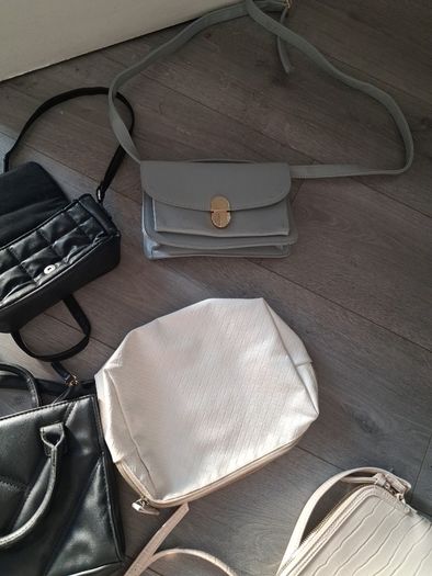 Loads bags free