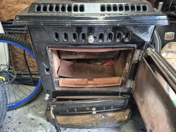 Mulberry stove