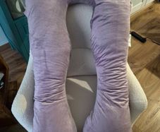 Pregnancy Pillow - like new