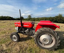 Massey Ferguson 135