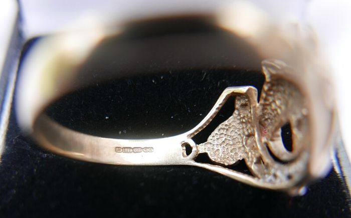 Vintage 9K Sold Gold 375 Horse Head and Horseshoe Ring Men's Signet with Diamonds, BIG SIZE 4,23g