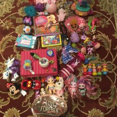 Bundle of Toys Free to Take Away ASAP, otherwise it goes to the bin