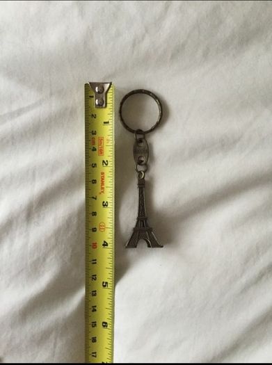 Eiffel Tower Keyring