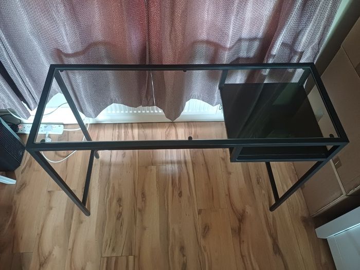 Ikea Glass Table (vittsjo)