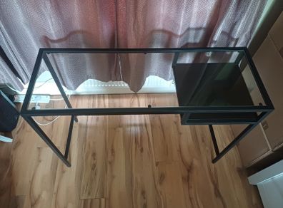 Ikea Glass Table (vittsjo)