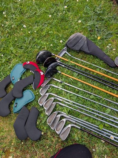 Deadly set of adult golf clubs