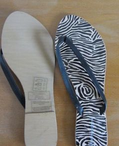 "Atmosphere" black & cream zebra print sandals