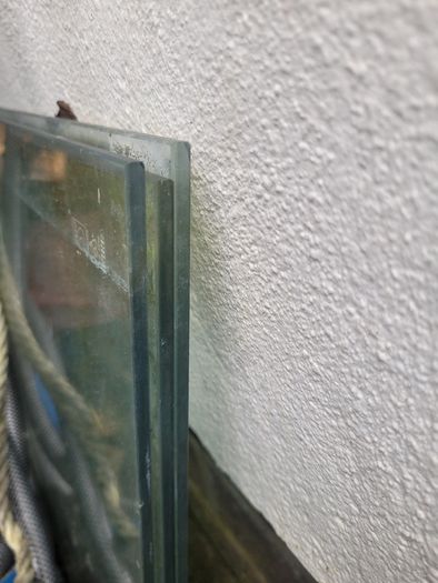 Glass panels windows
