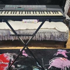 Keyboard and stool