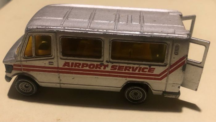 Siku Mercedes 208 Minibus