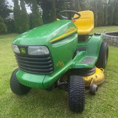 JOHN DEERE Tractor Lawn mower ( mulcher )  LT 160 Automatic